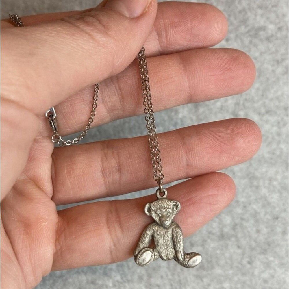 VTG Pewter USPS Teddy Bear Necklace Girly Cute Kidulting